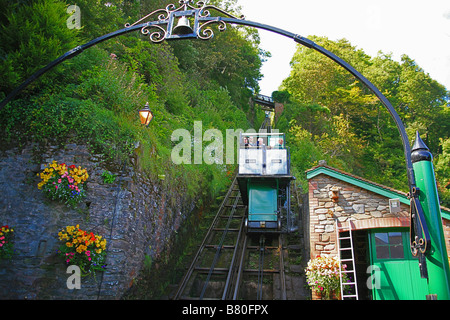 One of the cars on the Lynton & Lynmouth Cliff Railway arrives at Lynmouth in North Devon, England UK Stock Photo