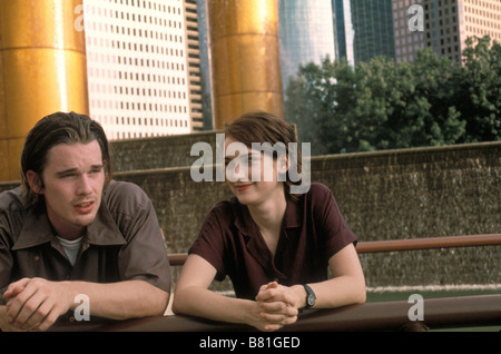 Reality Bites Year : 1994 USA Director : Ben Stiller Ethan Hawke, Winona Ryder Stock Photo