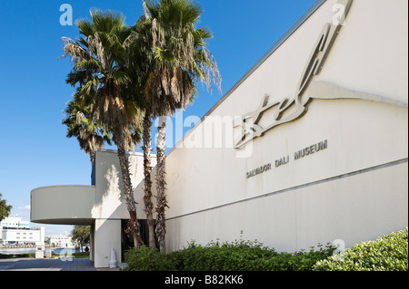 Entrance to the old Dali Museum in St Petersburg, Gulf Coast, Florida, USA Stock Photo