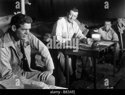 Les diables de Guadalcanal Flying Leathernecks (1951) USA Robert Ryan , John Wayne , Jay C. Flippen  Director: Nicholas Ray Stock Photo