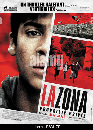 La Zona, propriété privée La Zona  Year: 2007 - Mexico Affiche / Poster Alan Chávez  Director: Rodrigo Plá Stock Photo