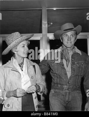 Kirk Douglas , Anne Douglas (Buydens) Circa 1970 Stock Photo - Alamy