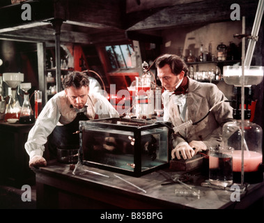 The Curse of Frankenstein  Year : 1957 - UK Robert Urquhart, Peter Cushing  Director : Terence Fisher Stock Photo