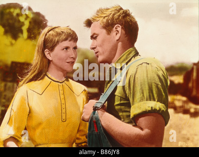East of Eden Année : 1955 - USA James Dean, Jo Van Fleet, Richard ...