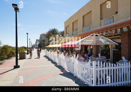 Cafe/Bar on the Promenade at Jacksonville Beach, Florida, USA Stock Photo