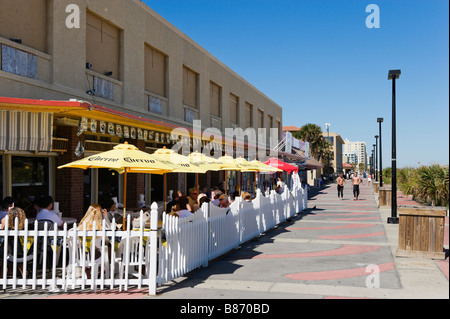 Cafe/Bar on the Promenade at Jacksonville Beach, Florida, USA Stock Photo