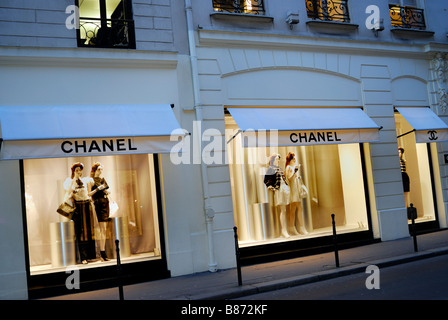 Chanel Fashion Luxury Store In Paris France Stock Photo - Download Image Now  - Chanel - Designer Label, Paris - France, Advertisement - iStock