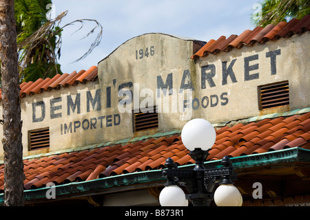 Carmine's Restaurant & Demmi's Market on 7th Avenue / la Setima in Historic Ybor City, the Latin Quarter of Tampa Florida. Stock Photo