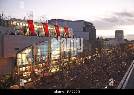 Berlin Weihnachten Christmas Kurfuerstendamm Kurfürstendamm Karstadt Stock Photo