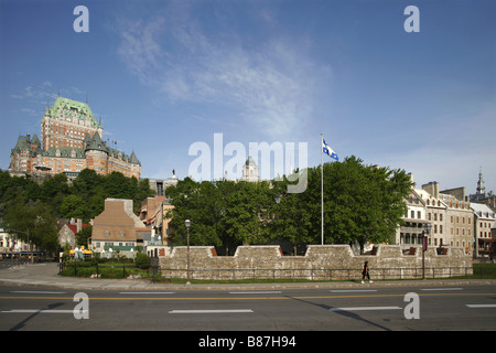 Château Frontenac & Quartier Petit Champlain, Quebec City, Quebec, Canada Stock Photo