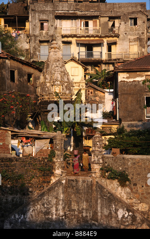 Asia india Mumbai Malabar Hill Walkeshwar temple Stock Photo