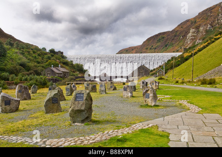 Elan Valley visitors centre in Powys with Caban Coch dam overflowing in the background the rocks represent surrounding villages. Welsh countryside. Stock Photo