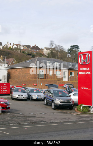Cars On A Honda Car Dealers Retailers garage Forecourt Stock Photo