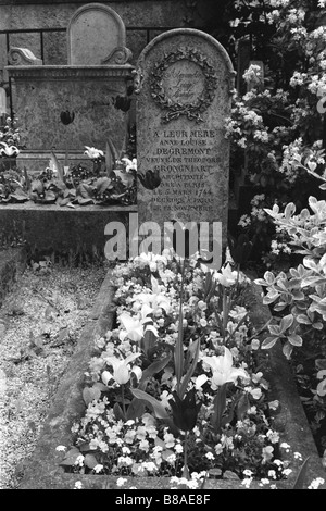 The final resting place of Alexandre Louise Emilie et famille, Père Lachaise Cemetery, Paris, France Stock Photo