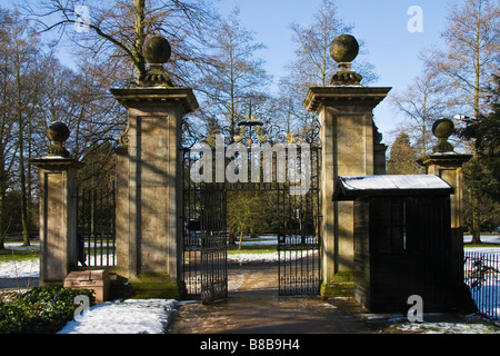 'Clare College' gate in 'The Backs', Cambridge, England, UK. Stock Photo