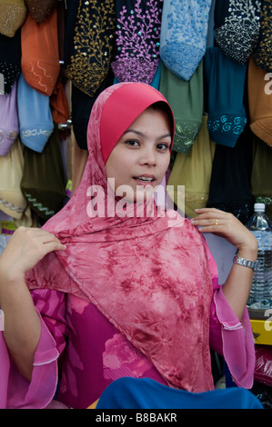 Malaysia woman moslim moslima kerchief  turban scarf Jalan Masjid India Jalam Tuanku Abdul Rahman Indian Muslim Arabian quarter Stock Photo