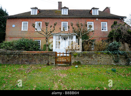 Lee Miller - Farleys House & Gallery