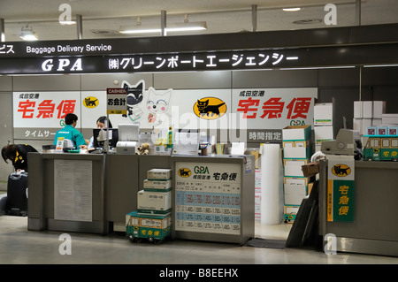 Yamato is one of 26 japanese freight forwarders and provides Parcel Baggage Delivery Service, Tokyo Narita International Airport (NRT), Chiba JP Stock Photo