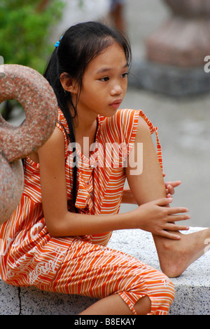 Young Vietnamese girl Stock Photo - Alamy