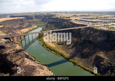 Perrine Bridge Spanning The Snake River Canyon Stock Photo - Alamy