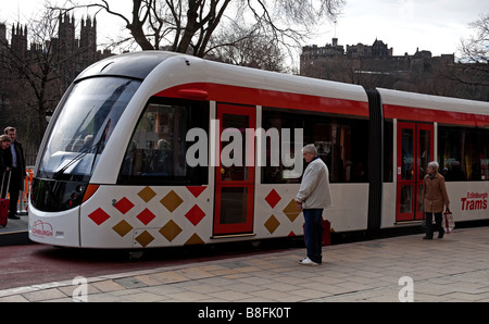 Edinburgh Trams display model in Princes Street to allow members of the public to experience the proposed transport for 2011 Stock Photo