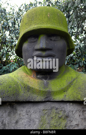 german soldier jupp rubsam sculpture stone statue 1928 dusseldorf war memorial Stock Photo