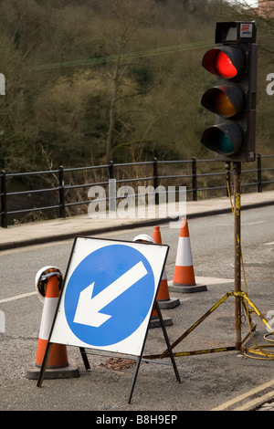 temporary traffic lights at a roadworks site england Stock Photo - Alamy