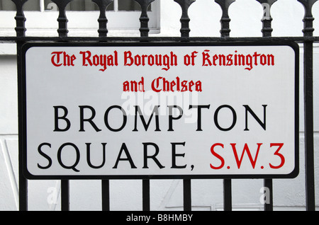 Street sign for Brompton Square, Kensington & Chelsea, London.  Jan 2009 Stock Photo