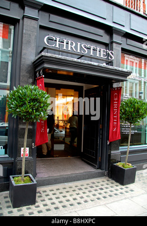 Entrance to the Christie's Auction House on Old Brompton Raod, London. Feb 2009 Stock Photo