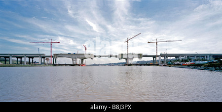 Medway Viaduct under construction. It is Europe’s longest high-speed railway bridge and carries the Channel Tunnel Rail Link Stock Photo