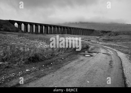 Storm Clouds over Ribblehead Viaduct, Ribblesdale, Yorkshire Dales, North Yorkshire Stock Photo