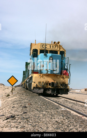 The longest train in the world. Iron ore train near Zouerat Mauritania Western Sahara Stock Photo