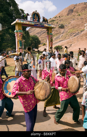 India Tamil Nadu Madurai Tidiyan village pongal celebrations welcome procession drummers Stock Photo