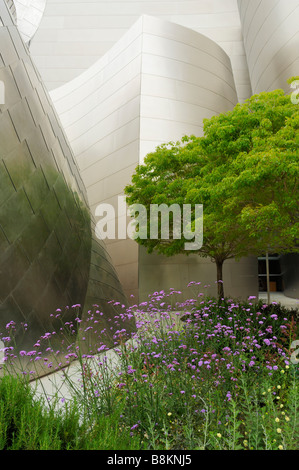 The Walt Disney Concert Hall designed by Frank O Gehry, Los Angeles CA Stock Photo