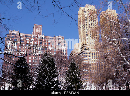 New York City 101 Central Park West and The Majestic. Luxury residential buildings on the Upper West Side Manhattan. Art Deco architecture, USA Stock Photo