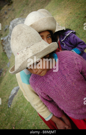 Quechua Indian girls in Peru's Cordillera, Blanca. Stock Photo