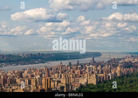 Scenic view of Manhattan and the East river from the Top of the Rock observatory atop 30 Rockefeller Plaza Stock Photo