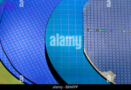 Semiconductor silicon computer wafers containing multiple microchip ...