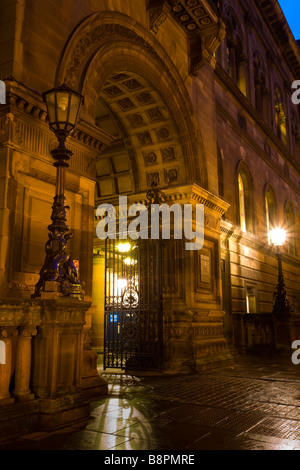 Scotland Edinburgh Edinburgh City Grand entrance to the University of Edinburgh Medical School Stock Photo