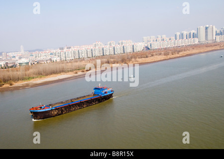 Big ships and tankers on the Yangtze river in China Stock Photo - Alamy