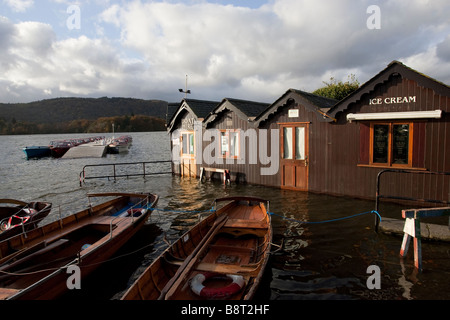 Bowness Bay - Bowness On Windermere promenade under water due to flooding October 2008 Stock Photo