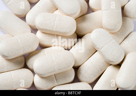 Nutritional supplement tablets (Glucosamine sulphate) Stock Photo