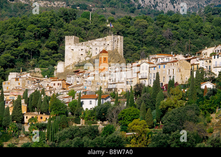 The picturesque medieval coastal village of Roquebrune Stock Photo