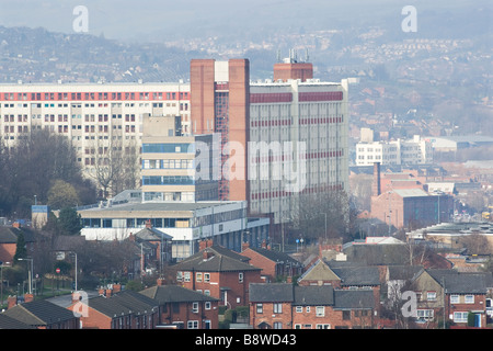 Sheffield Council house estate housing homes and the refurbished Park Hill Flats Stock Photo