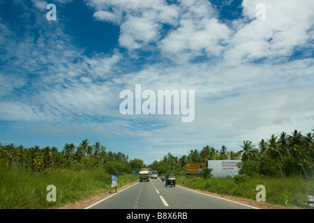 bypass road in trivandrum road from chakai to kazhakootam