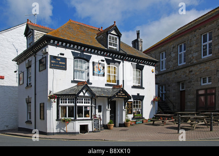 The Kings Arms Hotel pub and bar in Askrigg Yorkshire Dales, UK Stock ...