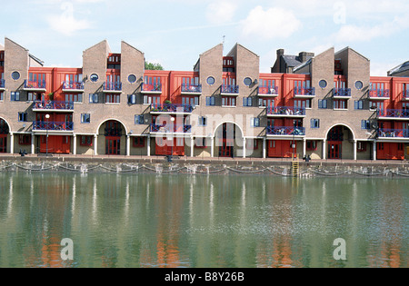 London Docklands, Shadwell Basin with new housing in lieu of former industrial buildings. Stock Photo