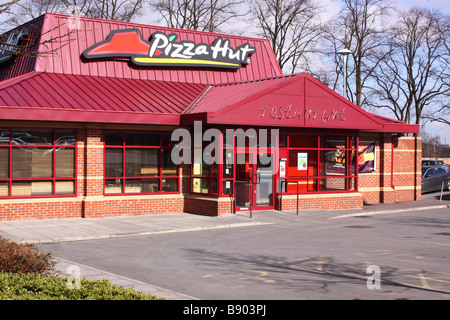 pizza hut restaurant in mansfield Stock Photo