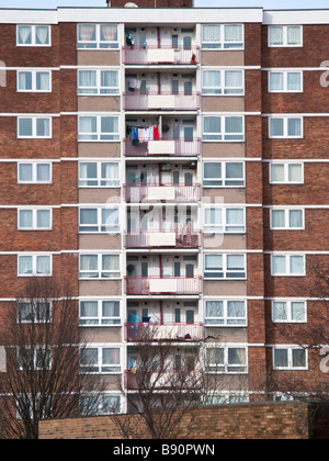 high rise tower blocks on an inner city estate in Liverpool Stock Photo