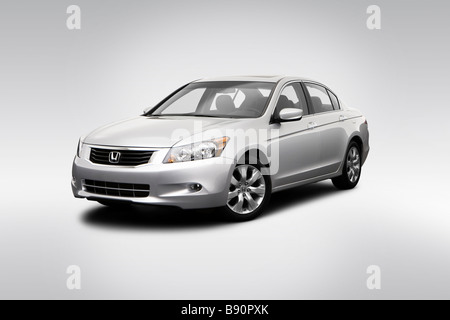 2009 Honda Accord EX-L V6 in Silver - Front angle view Stock Photo